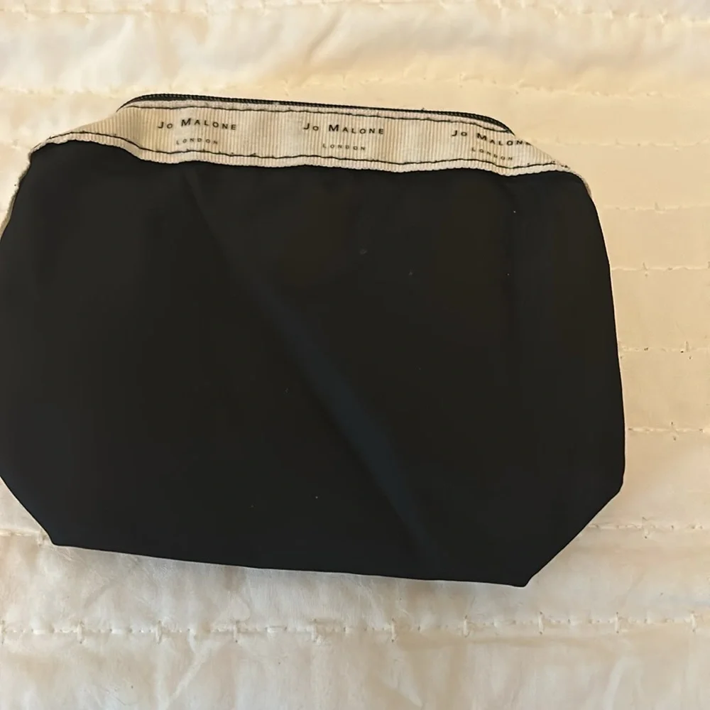 💥2/$10 Jo Malone London small zipper pouch